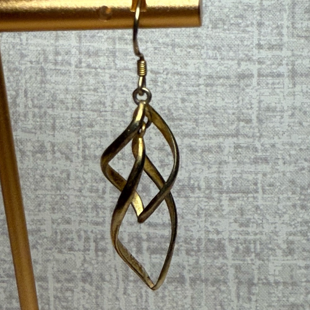Vintage Gold-Plated Sterling Silver Twisted Drop Earrings - Picture 5 of 5